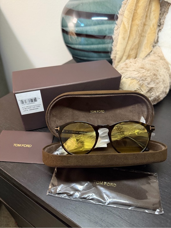 Tom Ford Accessories - Brand new Tom Ford sunglasses.